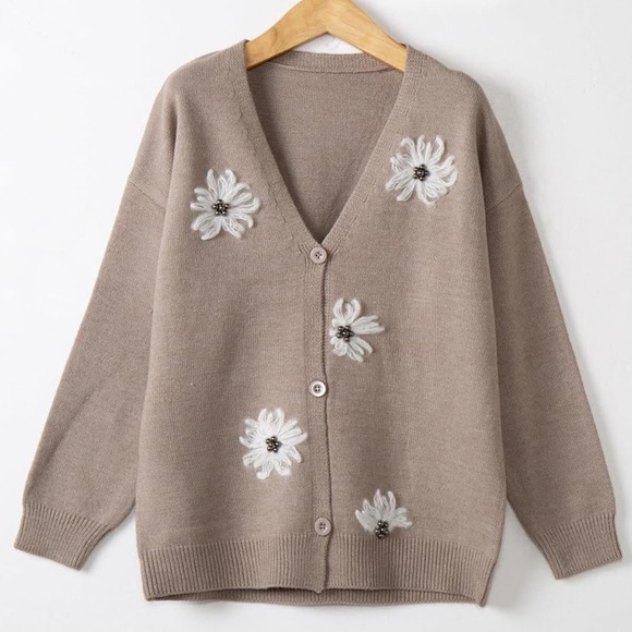 Women's Embroidered Cardigan Sweater Button V Neck XL - Picture 1 of 7